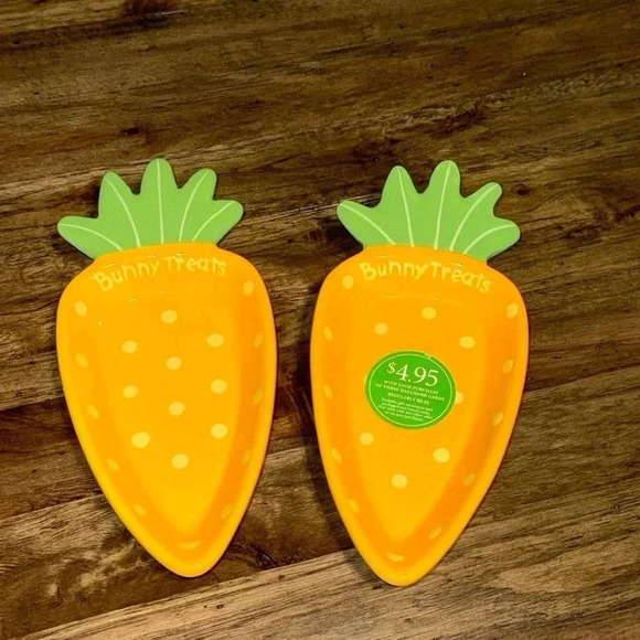Hallmark Other - NWT Hallmark 9” Carrot🥕Shaped Orange Tray Seasonal Serveware BUNNY TREATS Easter